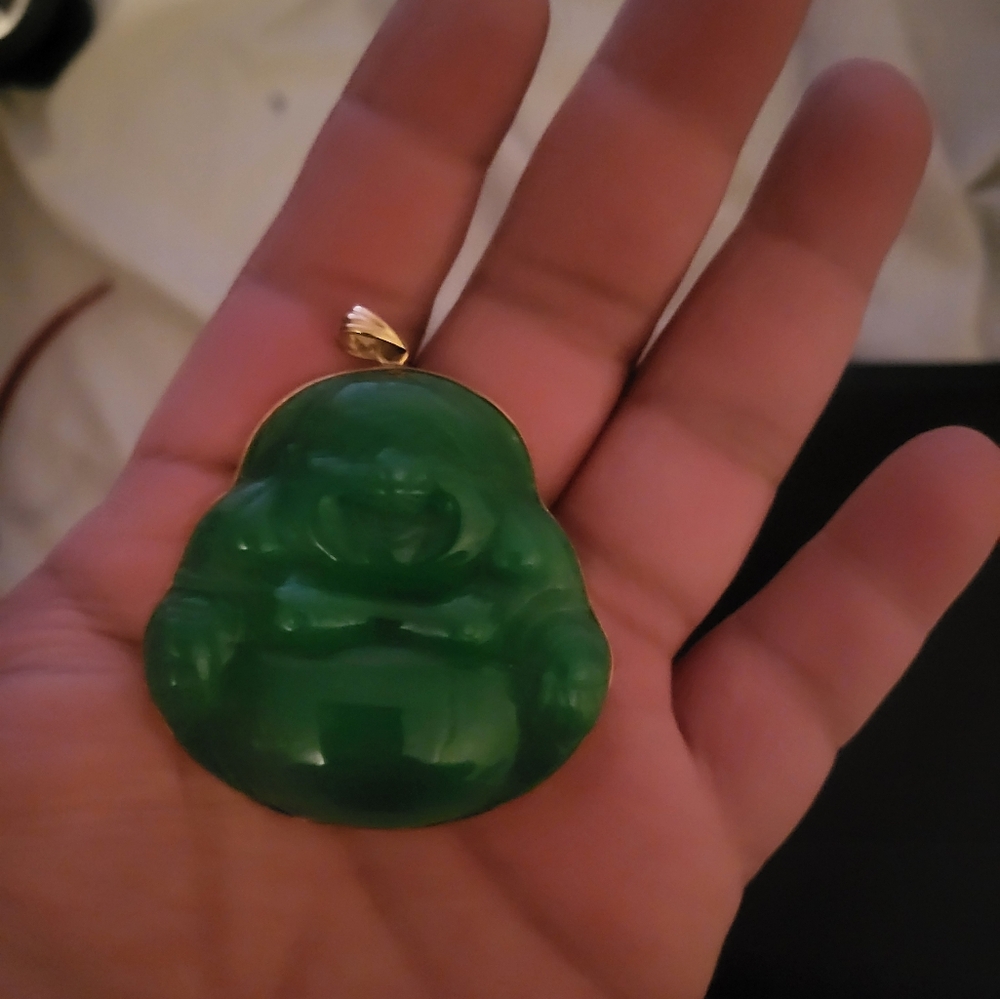 10k gold wrap around real jade buddah
